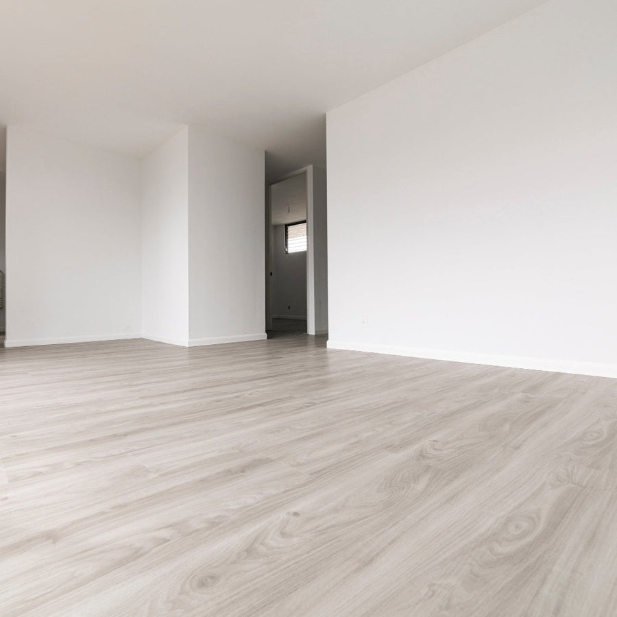 Nroro - Noble Light Oak - Waikiki Collection - Vinyl Plank Flooring