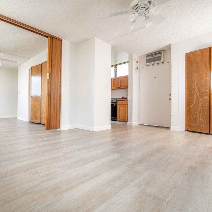 Nroro - Premium Rustic Oak SA57R - 6.5-mm Hawaii Collection - Vinyl Plank Flooring