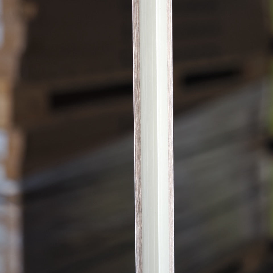 Nroro Molding - Honey Oak 43A - Outside Corner (aka Positive) - Transition