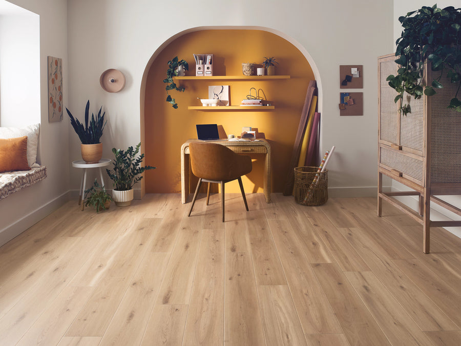 COREtec Originals Premium Blonde Oak room scene