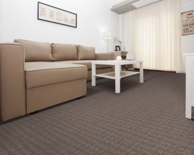 Mohawk - Rustic Taupe - Refined Interest - EverStrand - Carpet