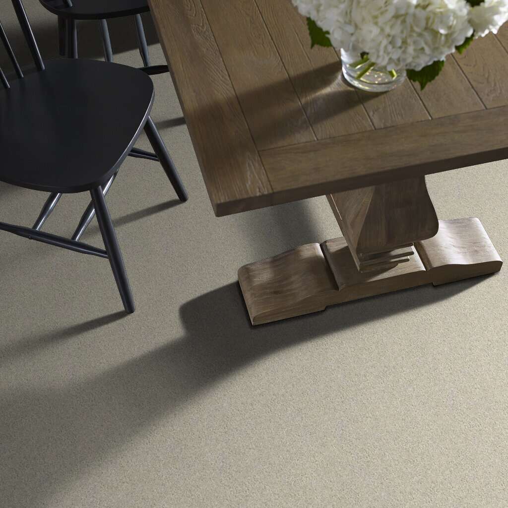 Shaw Floors - 00100 China Pearl - EA163 LOYAL BEAUTY II - Sfa - Carpet
